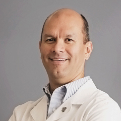 Dr. Carlos Gómez