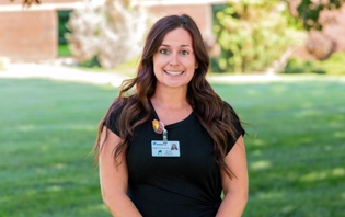 August 2025 WOW Award Winner - Amber G.